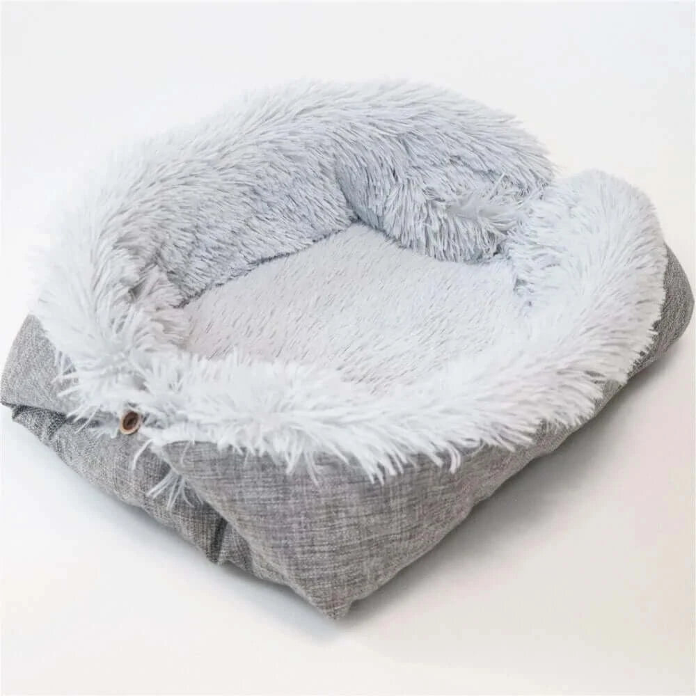 Cozy Fleece Pet Bed for cats and dogs